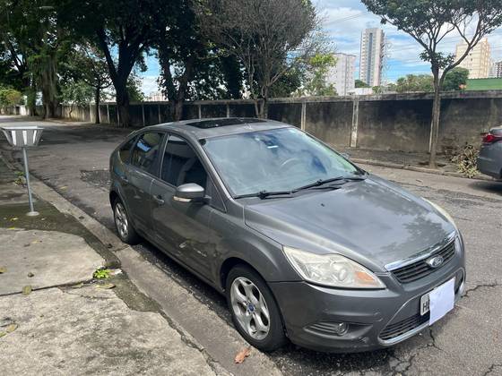 FORD FOCUS 2.0 TITANIUM HATCH 16V FLEX 4P AUTOMÁTICO
